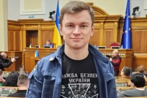 «Випив чаю з Малюком». Нардеп Костюк розповів, хто «настукав» на нього в СБУ