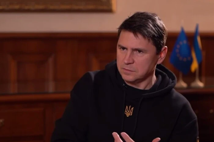 Подоляк назвав країни, які готові направити миротворців в Україну після війни