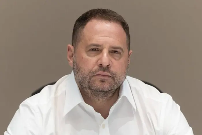 Звільнений з Офісу президента Єрмак досі обіймає щонайменше дев’ять посад