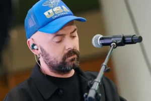 Помер автор хіта «Танцюй зі мною повільно»