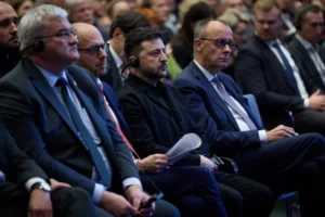 Президент розповів, чи вимагають США виходу українських сил із Донеччини