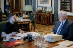 Зеленський прокоментував чутки про звільнення очільника МЗС