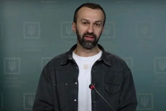 Лещенка звільнено з Офісу президента