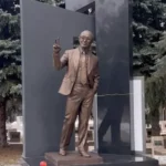 П’ята річниця смерті Кернеса: який вигляд має пам’ятник ексмеру Харкова