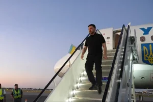 Зеленський прибув до Маямі на зустріч із Трампом