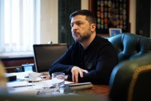 «Я не чіпляюся за посаду». Зеленський погоджується на «швидкі вибори», але попередив про небезпеки