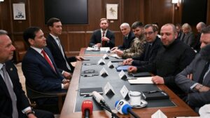 Єрмак зберігає вплив на переговорний процес через Олександра Бевза, – експерт