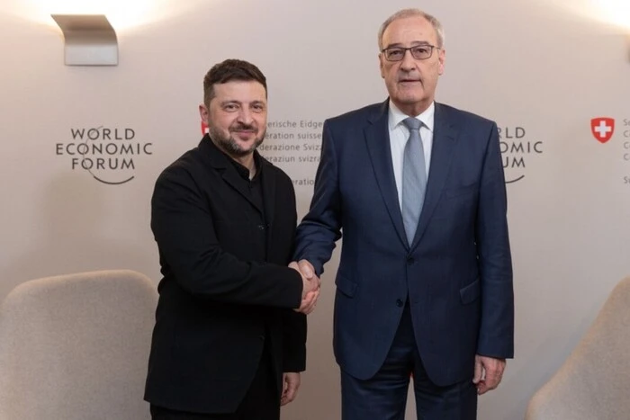 Зеленський провів першу зустріч із президентом Швейцарії