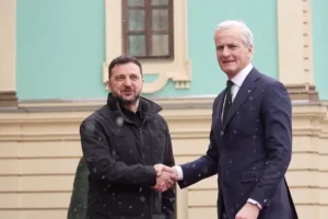 Зеленський зустрівся з премʼєр-міністром Норвегії Йонасом Гаром Стере: що відомо
