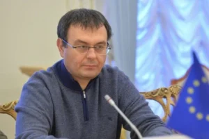 Нардеп зі «Слуги народу» назвав умову, коли монобільшість знову увімкне турборежим