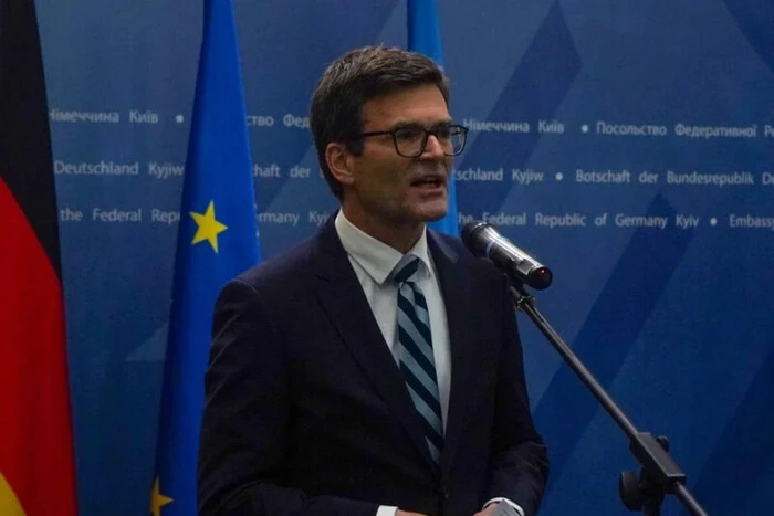 Spiegel: Німеччина переводить посла з Києва до Мадрида