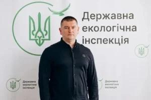 Скарби в гаражі бабусі на 26 млн грн: ДБР розслідує декларацію очільника Держекоінспекції