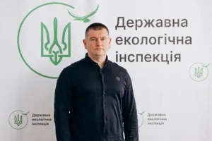 Очільник Держекоінспекції заявив про $653 тис., знайдені у гаражі померлої бабусі