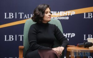 Епіцентр виробників стартував з публічного інтервю керівниці ДПС