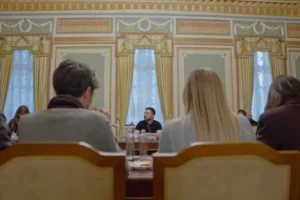 Зеленський пояснив необхідність контролю над продажем української зброї