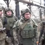 Соратник Путіна та ватажок «ДНР» у бронежилетах осоромилися в окупованому Мирнограді