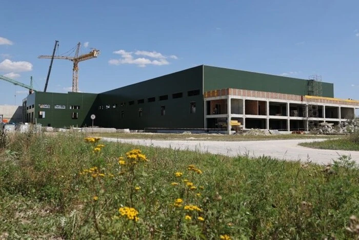 Польща розкритикувала Львів за розірвання контракту на сміттєпереробний завод. Садовий відповів