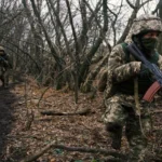 Зеленський розповів, хто є «фундаментом» української армії