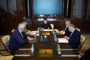 Дипломатична робота України на Близькому Сході: президент заявив про нові рішення